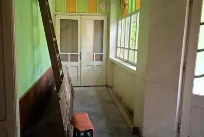 Casa mare 4 camere cu gaz Strada V.Lucaciu colt cu I.L. Caragiale in Nadlac - 6