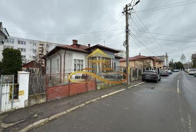 Casa de vanzare in Bacau zona Centrala - 1