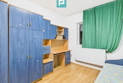 Apartament spațios cu 3 camere, decomandat - 14