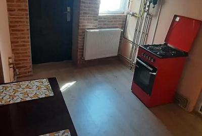 Garsonieră decomandată în Boul Roșu - 2