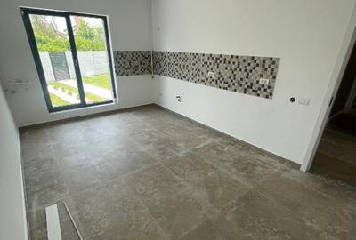 Casa de vanzare cu 4 camere|finisaje de calitate|incalzire pardoseala Casa de vanzare cu 4 camere|finisaje de calitate|incalzire pardoseala - 12