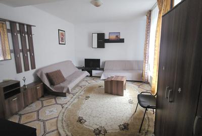 Garsonieră decomandată în Central - 1