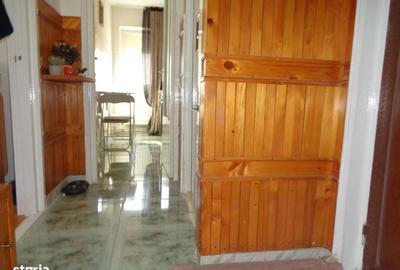 Apartament cu 3 camere decomandat în Aurel Vlaicu - 6