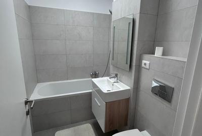Păcii - metrou 2 min - Apartament 3 camere - bloc nou- centrala- loc parcare - 4