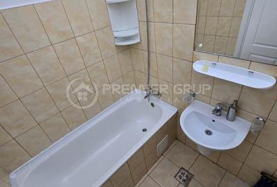 Garsonieră în Baza 3 - 6