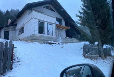 Vand casa ?i teren intravilan in Vatra Dornei - 2