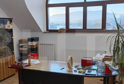 Spatiu de birou, finisat la cheie, 1 incapere, 31 mp, zona U - 5