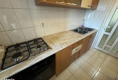 Apartament cu 3 camere decomandat în Baza 3 - 6