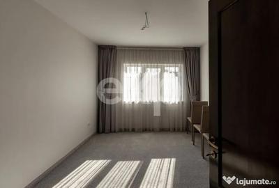 Casă cu 5 camere cu Teren 254 Mp în 9 Mai - 11