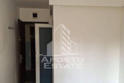 Garsonieră nedecomandată în Complex Studențesc