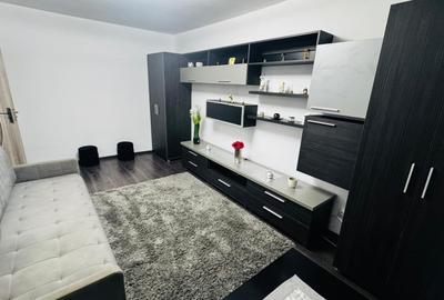 Apartament cu 2 camere, mobilat în Galata