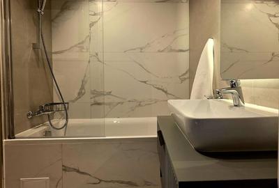 Apartament cu 4 camere în Tractorul - 16