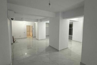 Spațiu comercial, de 110 mp, în Ultracentral - 5