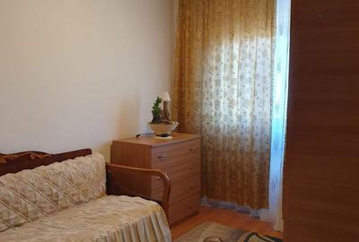Apartament cu 4 camere decomandat în Central - 8