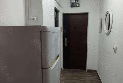 Garsonieră decomandată în Aradului - 6