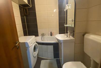 Apartament 3 camere decomandat Ultracentral Re?i?a Mobilat & Utilat - 5