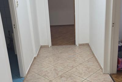 Apartament cu 2 camere decomandat în Colentina - 2