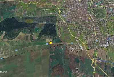 Teren de 40000 mp, în Central - 4