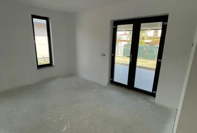 Casa de vanzare Gole?ti - 7