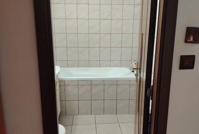 Apartament cu 2 camere semidecomandat în Micro 16 - 9