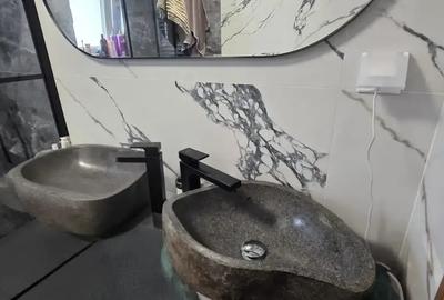 Casă cu 4 camere cu Teren 250 Mp în Vest - 16