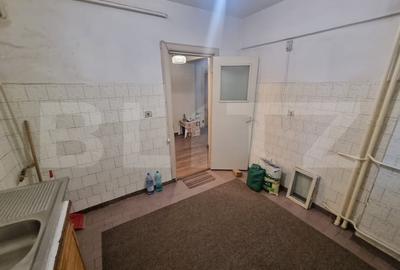 Apartament 4 camere decomandate, Rovine Zona Posta - 7
