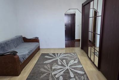 Garsonieră în Decebal - 1