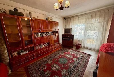 Apartament cu 2 camere decomandat în Tudor - 3