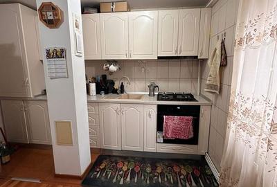 Apartament cu 3 camere decomandat în Central - 2