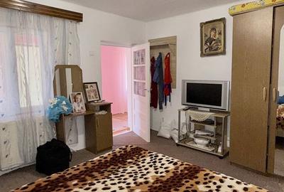 Casă cu 4 camere cu Teren 1668 Mp în Bujoreni - 5