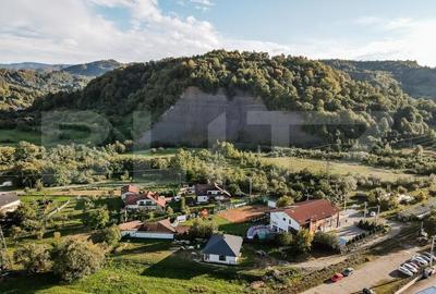 EXCLUSIVITATE! Pensiune 10 camere si Aqua parc, Prundu Bargaului - 2