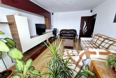 Apartament cu 3 camere decomandat, mobilat în Tomis Nord - 2