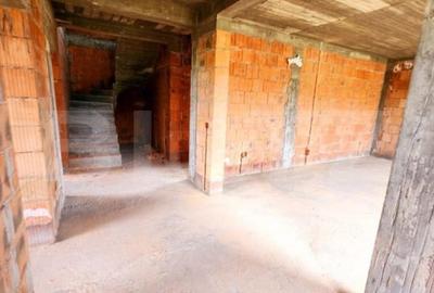 Casa P + M la rosu,Craiova, zona Tancodrom, cu posibilitate de finisare completa - 5