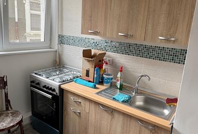 Apartament cu 2 camere semidecomandat în Școlilor - 2