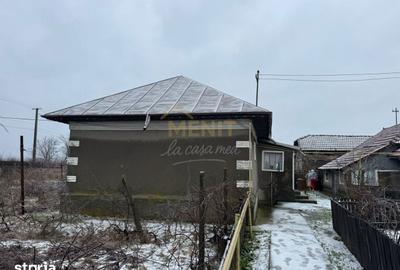 Casă cu 6 camere decomandat cu Teren 1438 Mp în Drăgănești - 3