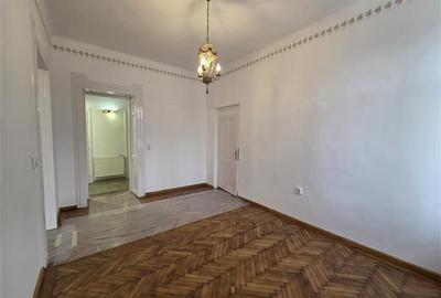Apartament cu 4 camere decomandat în Centrul Istoric - 27