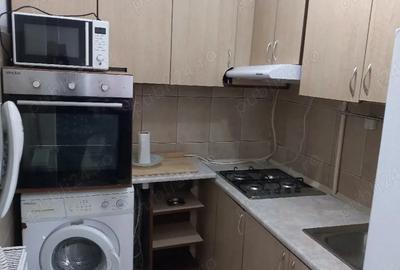 Garsonieră decomandată în Progresul - 3