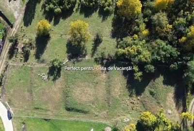 Teren intravilan 3500 mp Zona turistica Cacica Bucovina! - 2