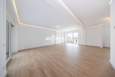 Penthouse cu 4 camere decomandat în Astra - 13
