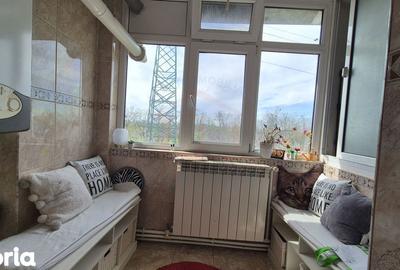 Apartament cu 3 camere decomandat, mobilat în Țiglina 3 - 4