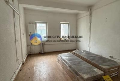 Spatiu comercial de vanzare - 300 mp, zona Maratei - 11
