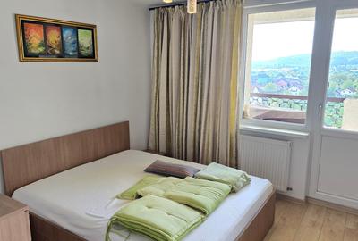 Apartament cu 3 camere decomandat în 22 Decembrie - 7