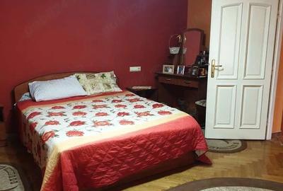 Casă cu Teren 2800 Mp în Mărtinești - 6