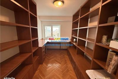 Apartament cu 4 camere în Central - 10