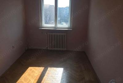 Vand apartament cu 3 camere in Deva, etaj 3, zona Gojdu (scoala Andrei Saguna), intrari separate, Vand apartament cu 3 camere in Deva, etaj 3, zona Gojdu (scoala Andrei Saguna), intrari separate, - 10
