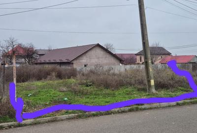 Teren de 300 mp, în Exterior Sud - 1