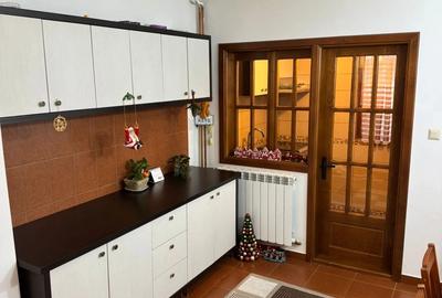 Apartament 2 camere decomandat - 4