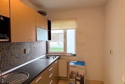 Birou, de 224 mp, în Vest - 11