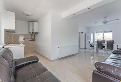 Casă cu 4 camere cu Teren 486 Mp în Central