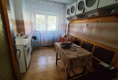 Apartament 2 camere cf 1 decomandat etaj 1 - 4